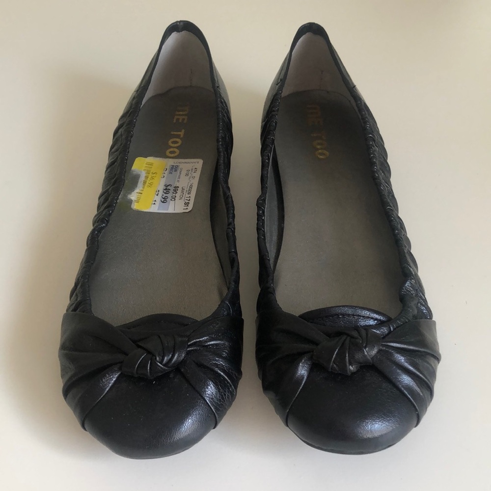 Brand-New Black ME TOO Leather Flat with Rouging
